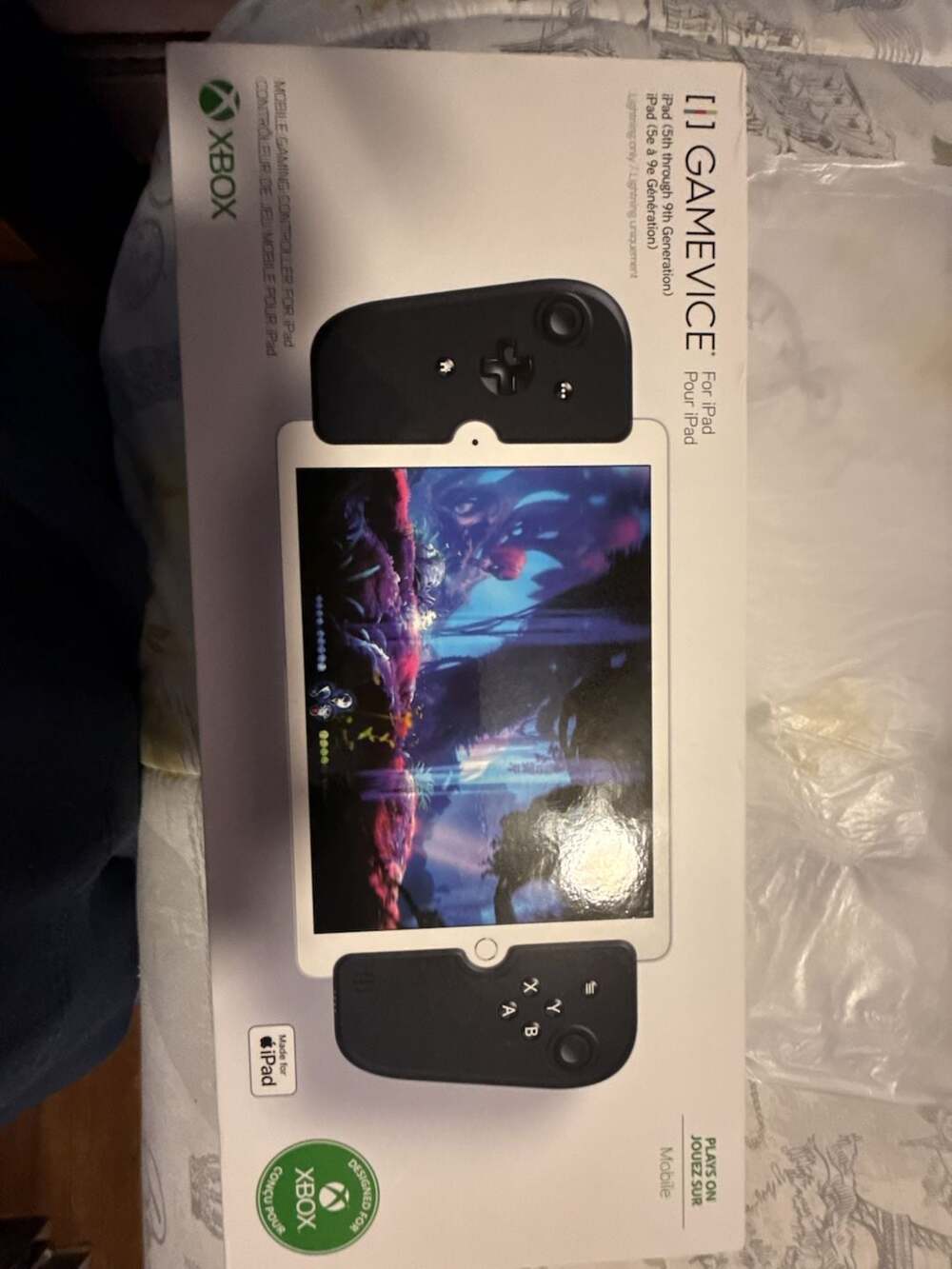 Gamevice Mobile Gaming Controller for iPad (5th through 9th Generation) - Design